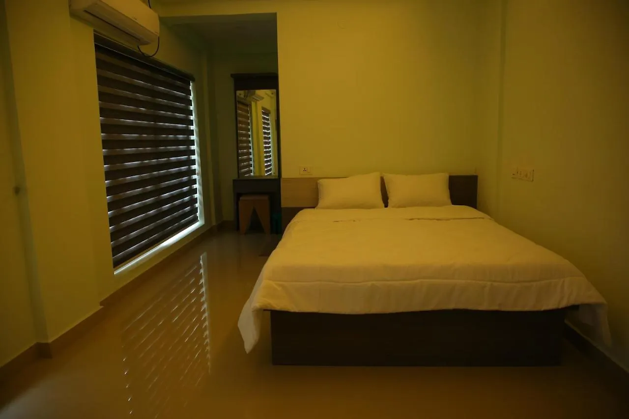 Mathruka Luxury Flat Apartment Karunagapalli